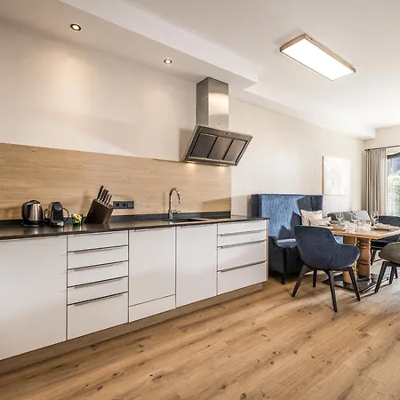 Zeit - Alpine Garden